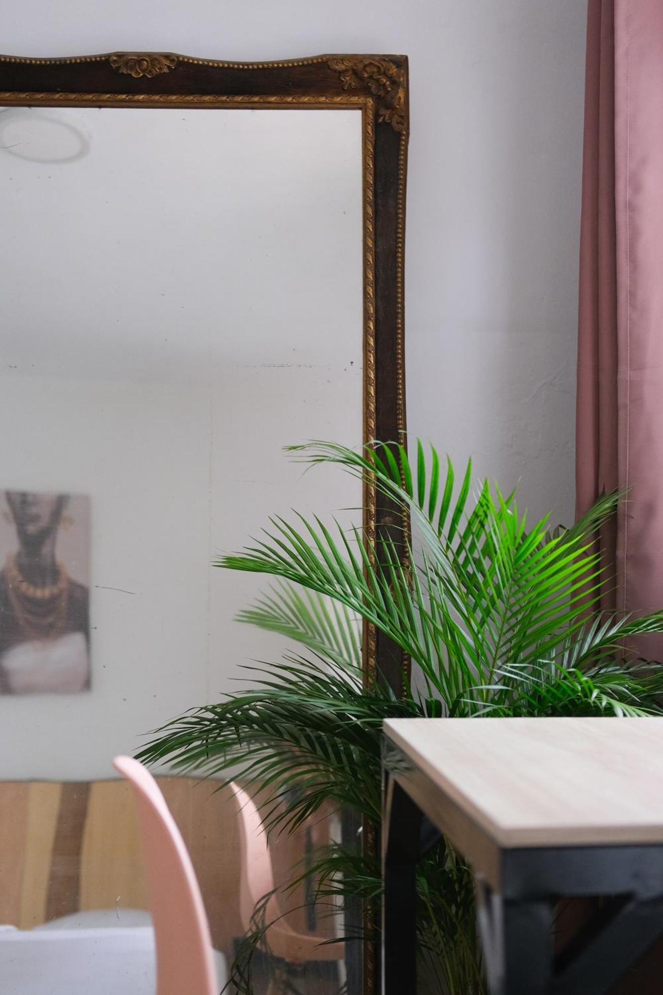 La Palmera Hostel Кали Екстериор снимка